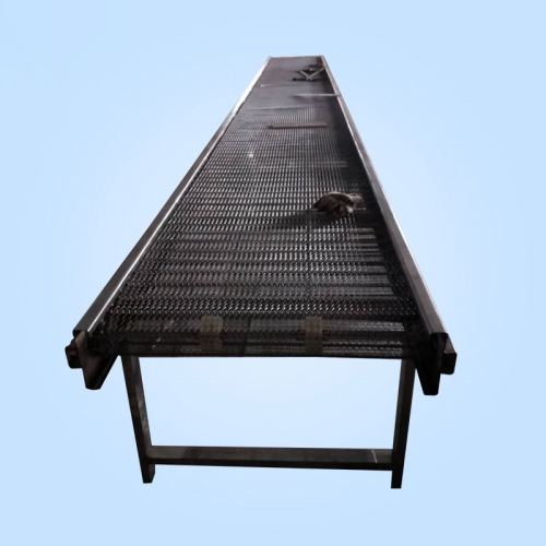 选择网带输送机需要注意什么？