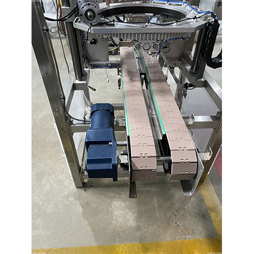 四、网站留言多渠道推送 六、完善祥云内置访问统计功能 七、技术支持图片设置 十、排名查询词库管理 十二、网站健康度检测 十三、网页端排名推送功能 十五、新版广告法违禁词管理 十六、产品单页自动生成二维码 十八、恢复自动水印设置